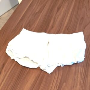 Aeropostale white shorts size 1 juniors